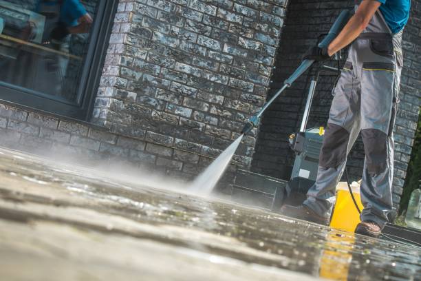 Best Spring Cleaning  in Toppenish, WA